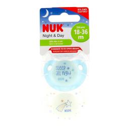 NUK Night & Day lot de 2 sucettes garçon physio 18 - 36 mois